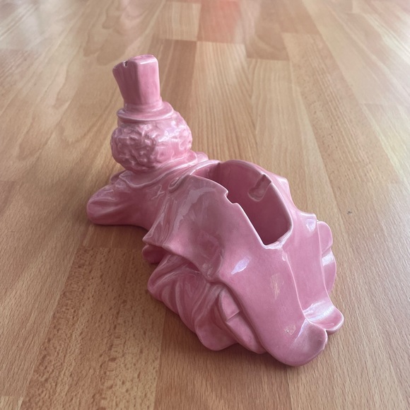 Ceramic clown tape dispenser - Picture 8 of 13